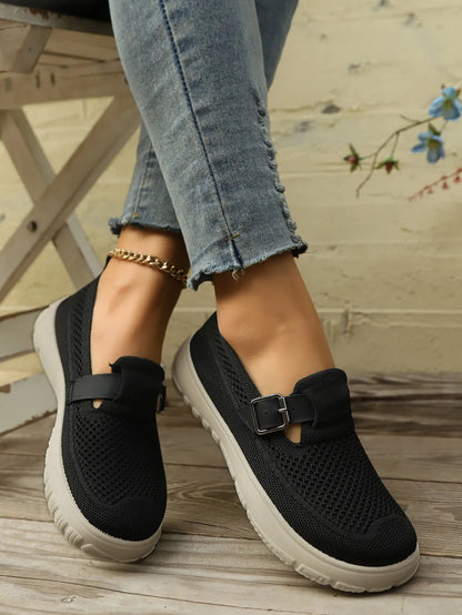 Breathable And Comfortable Sneaker Slip-on Soft Bottom Walking
