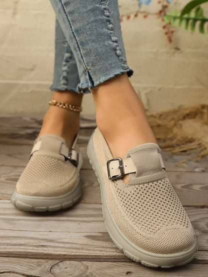 Breathable And Comfortable Sneaker Slip-on Soft Bottom Walking