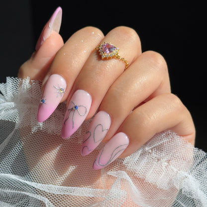 Queen of Hearts Chain Ring- Pink